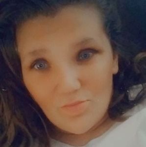 Meet your Posher, Krystal